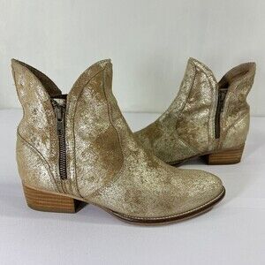 Seychelles Antropología Lucky Penny Distressed Metallic Gold Ankle Boot Size 6.5